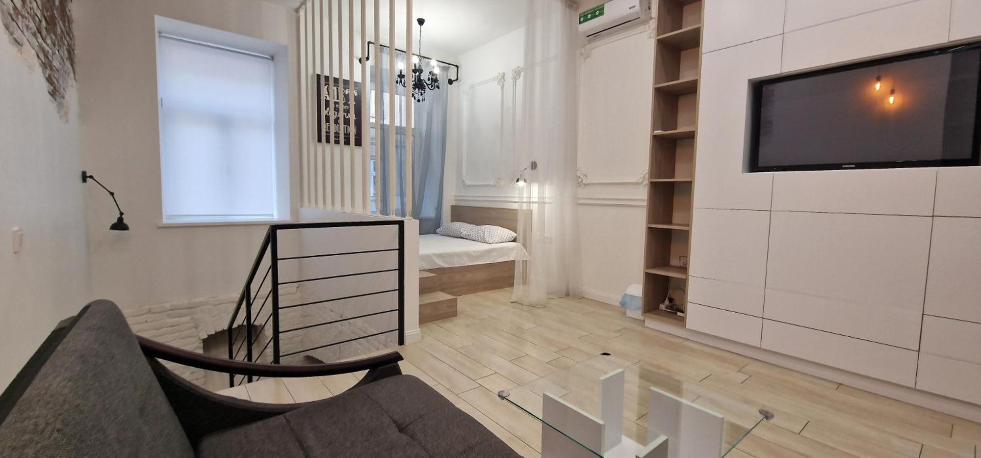 Чорно -Білий Люкс В Центрі Lviv Quarto foto